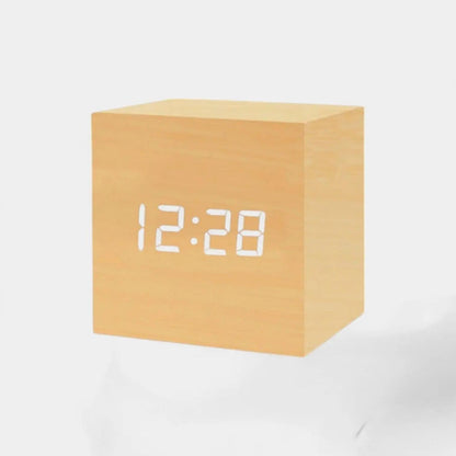 Réveil en Bois Cube - Réveil & Vous